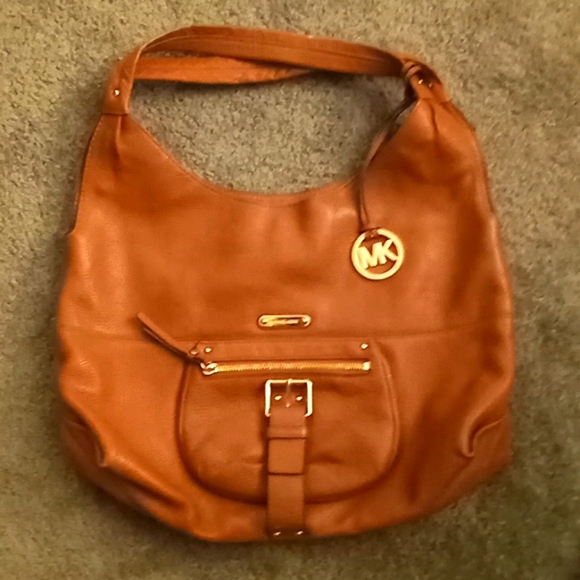 Michael Kors purse - Picture 1 of 3